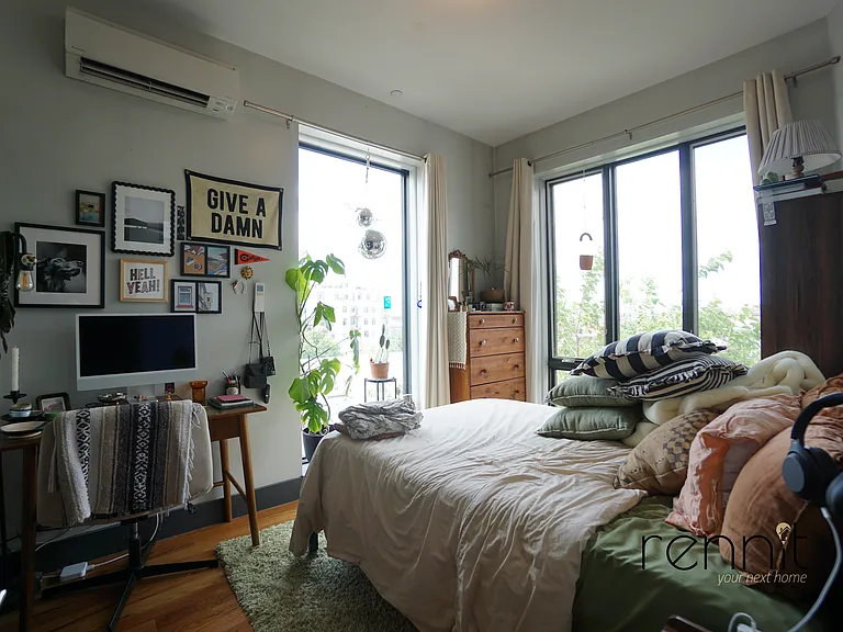 37 Wilson Ave #3B — Photo 6