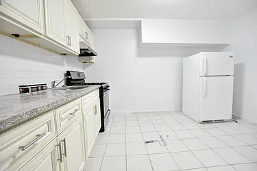 Rented by Dakis Group LLC