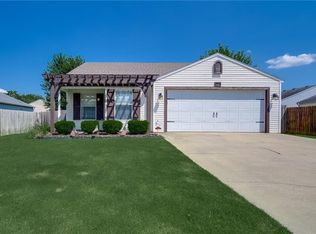 1202 Lo Mar St, Bentonville, AR 72712