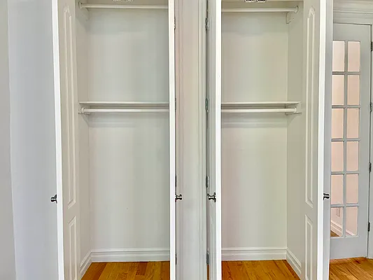 Rented by CitySites Real Estate Group | media 17