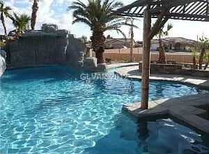 2nd image of 6437 W El Campo Grande Ave