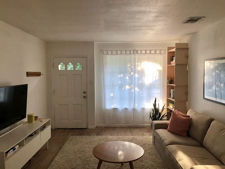 8407 Whittman Cv — Photo 2