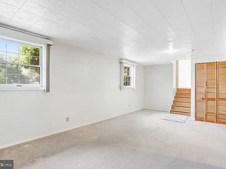 1803 E Beech Rd — Photo 24