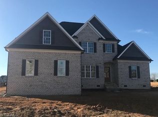 8205 Messenger Ct, Stokesdale, NC 27357
