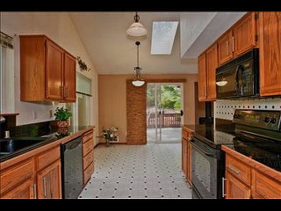 3rd image of 7927 Dunlin Ct SE