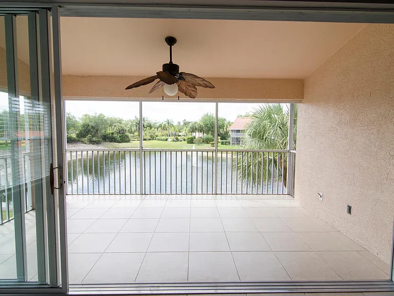 5210 Birmingham Dr #201 — Photo 5