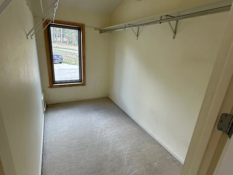 4 Southface Dr #4 — Photo 17