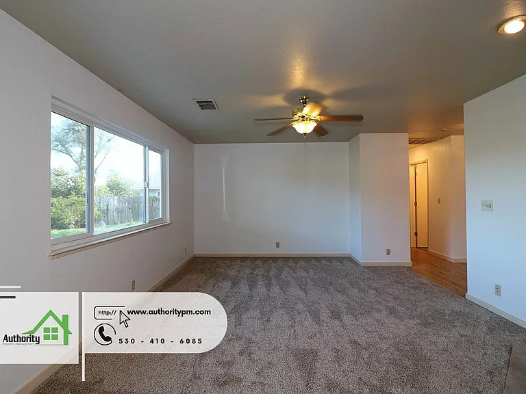 3751 Harrow Ct — Photo 9