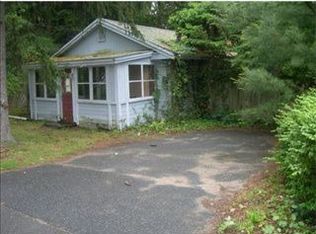 29 Castle Gate Rd, Wayland, MA 01778