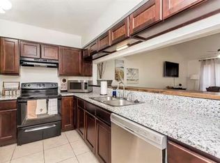 702 S Cherry St, Hammond, LA 70403