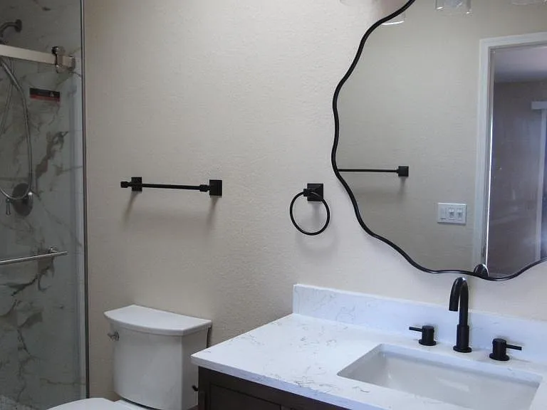 1597 W Calle Zuniga — Photo 19