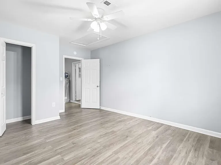 4421 Jenwood St — Photo 6