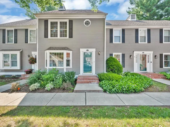 207 Georgetown Drive #207, Glastonbury, CT 06033