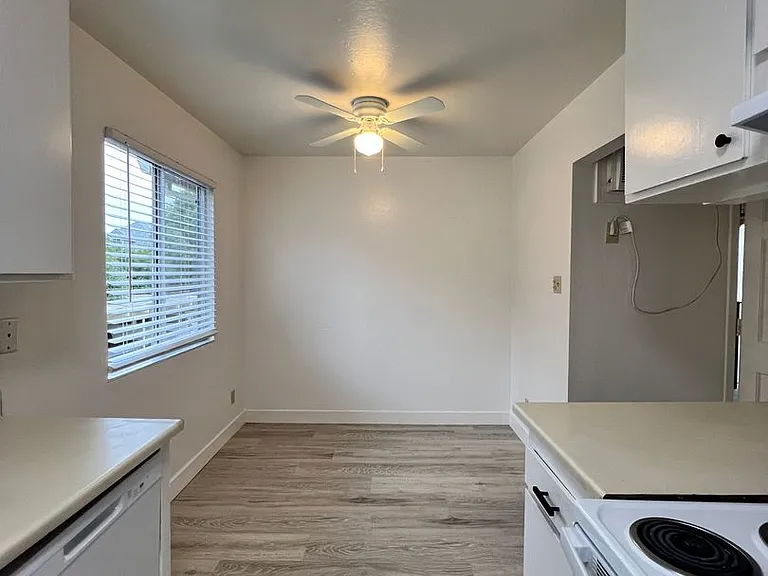 1337 Monte Vista Ave — Photo 5
