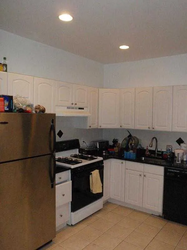 4 bed, $4,500 — Photo 4