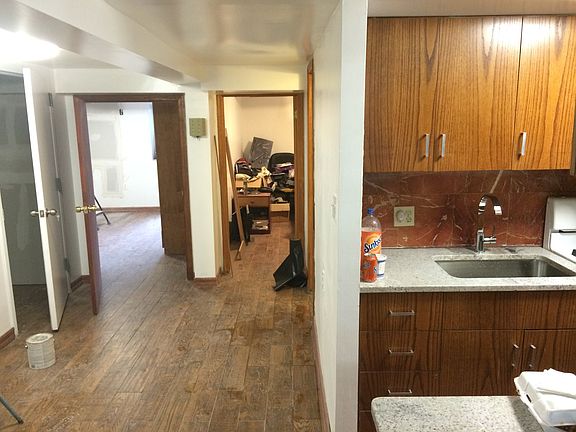 5th image of 2004 23rd St #1