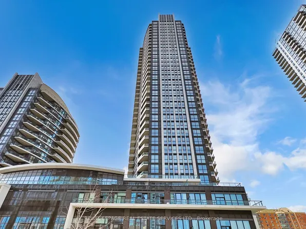 35 Watergarden Dr #615, Mississauga, ON L5R 0G8