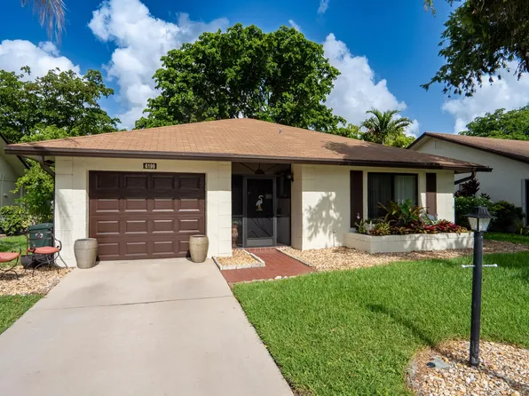 6199 Lakemont Circle, Greenacres, FL 33463
