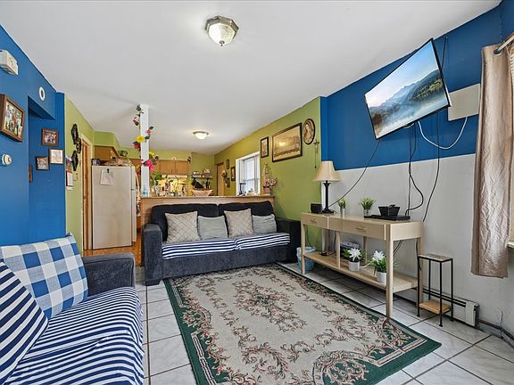 4th image of 1400 S 56th Ct