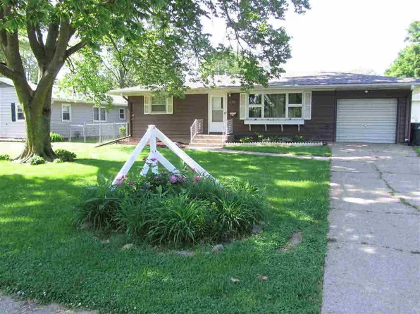 1140 4th Ave N, Clinton, IA 52732