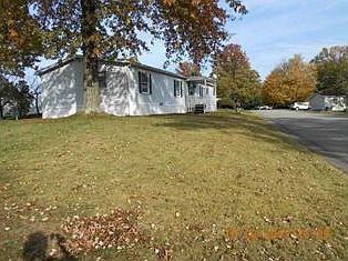 2nd image of 607 Pike Dr