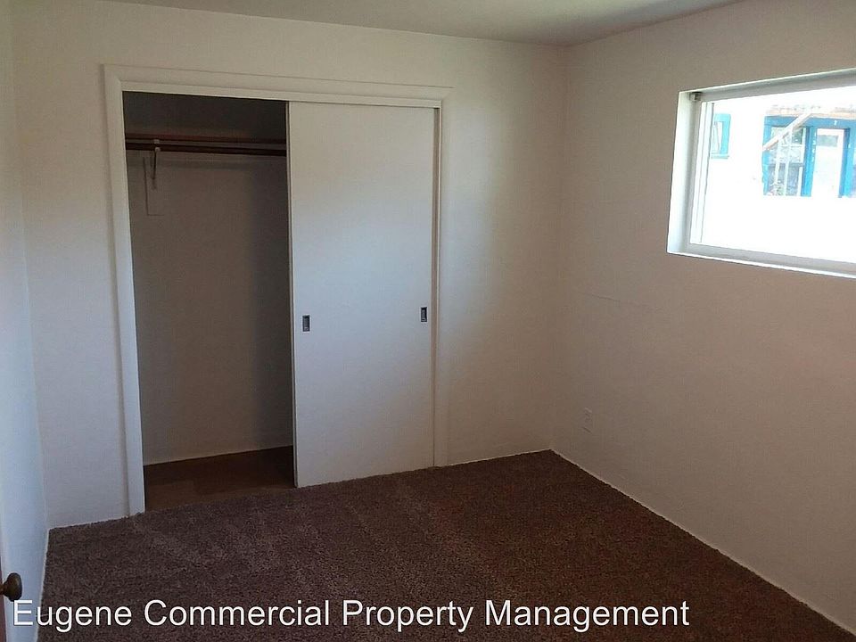 2nd image of 1381 Lawrence St APT 4