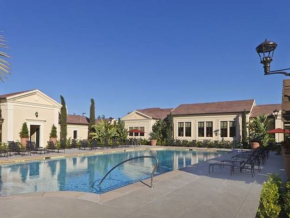 Heated Saltwater Pool