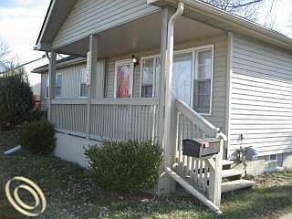 2nd image of 18560 Hazelwood St