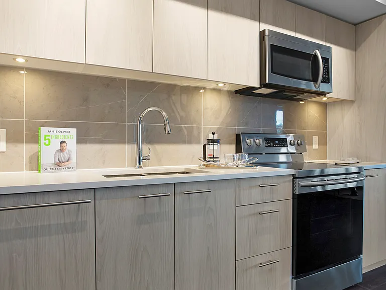 1711 Lions Gate Ln — Photo 35