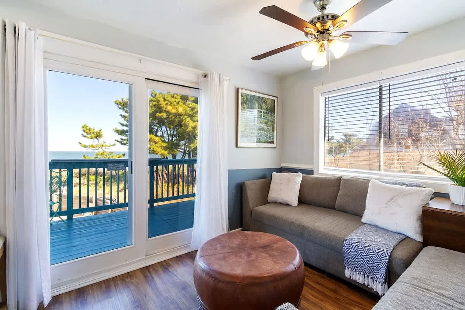 2 bed, 1.0 bath, 796 sqft, $2,687 — Photo 1