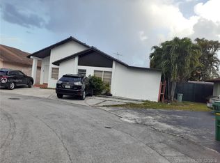 710 SW 99 Court Cir, Miami, FL 33174