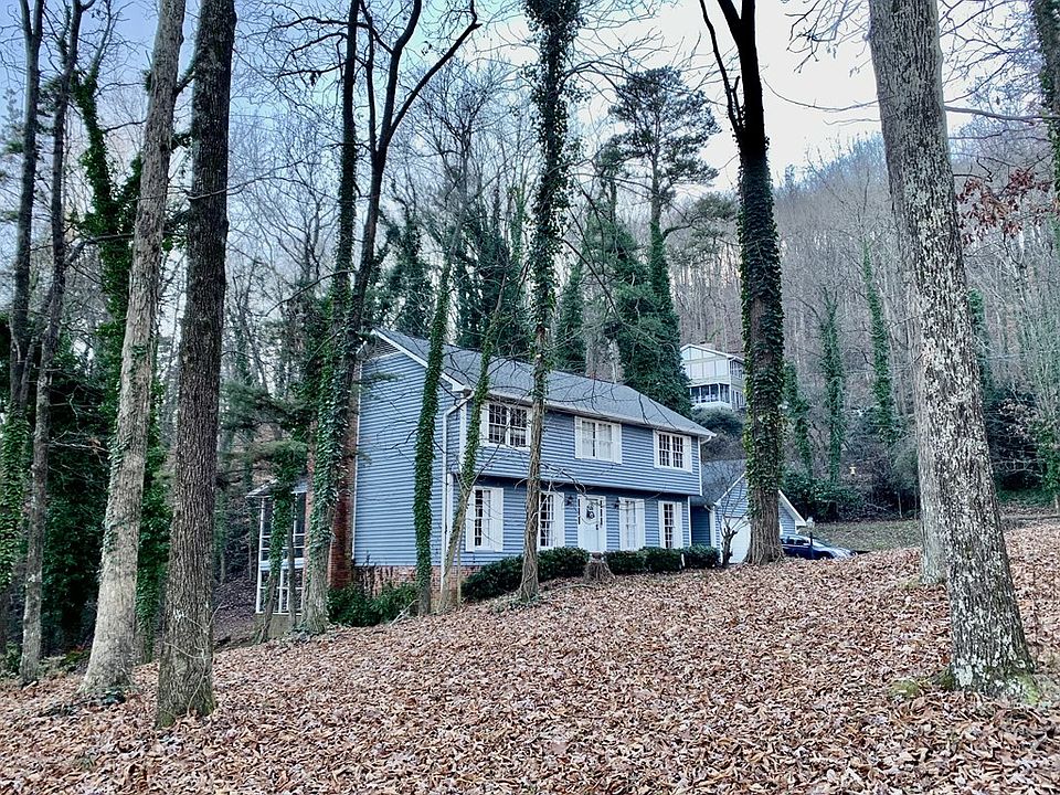 2nd image of 2305 Mount Haven Dr