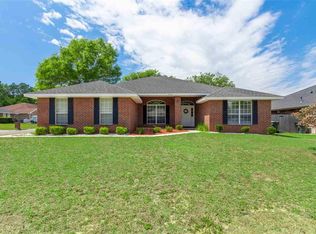 5214 English Oak Dr, Pace, FL 32571
