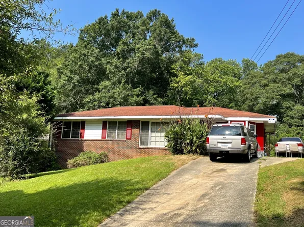 800 Skipper Dr NW, Atlanta, GA 30318