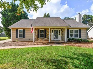 4805 Eagle Rock Rd, Greensboro, NC 27410