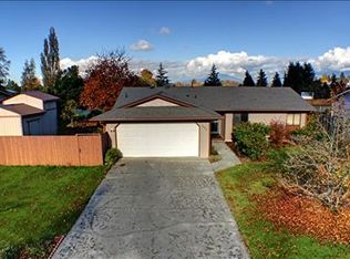1809 Sandalwood St, Mount Vernon, WA 98273