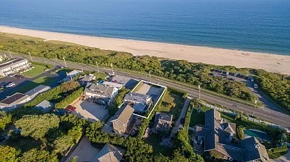Beach Cottage in Montauk — Photo 2