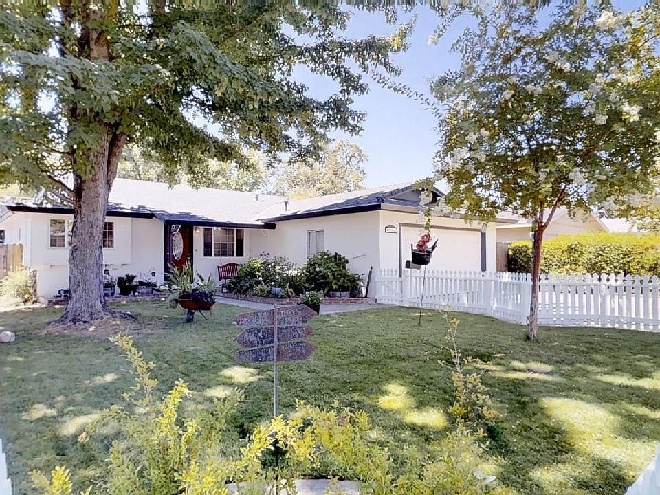 7564 Almondwood