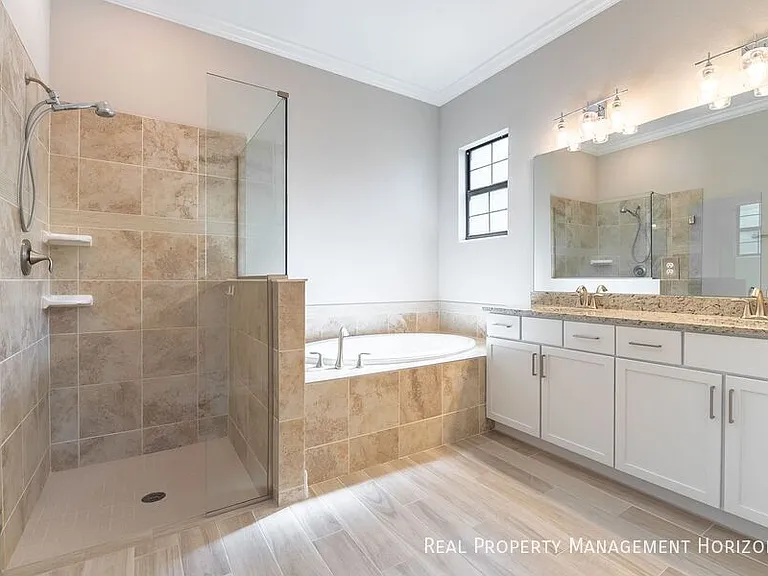 7036 Highgate Ln — Photo 14