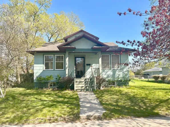 2113 Ruddiman Dr, Muskegon, MI 49445