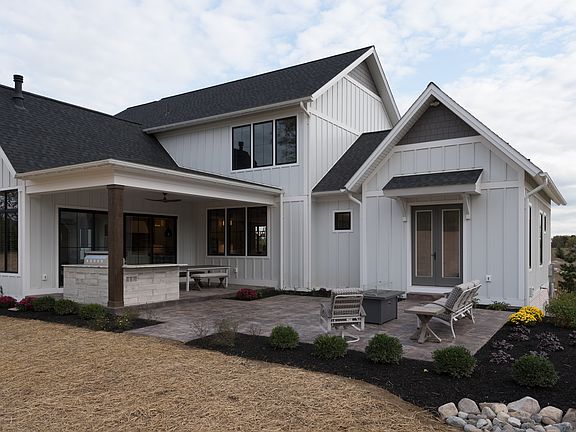 Rear Patio - 22 Blue Marlin Way, Mechanicsburg