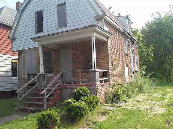 3958 Sheridan