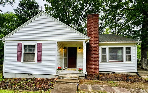 2524 Beechwood Ln Photo 1