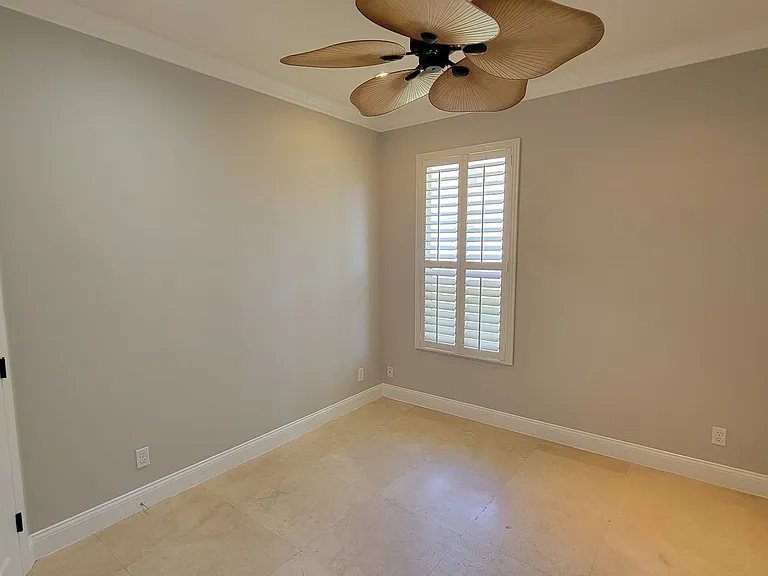 9928 Chardonnay Dr — Photo 18