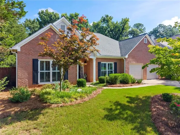 2674 Thornberry Pl, Marietta, GA 30066