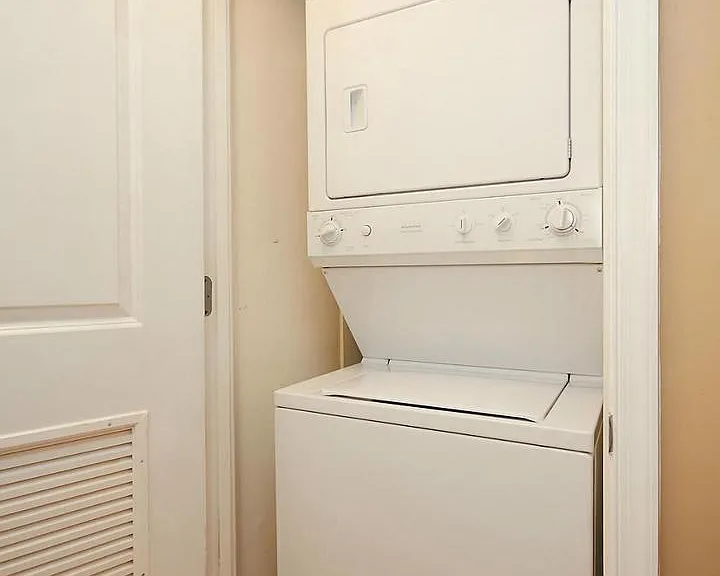 2720 S Arlington Mill Dr #706 — Photo 9