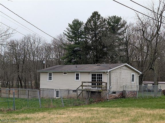 4th image of 17594 Buzzard Rd