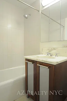 Sold by FirstService Realty (legacy) | media 5