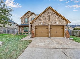 2111 Post Oak Ct, Pearland, TX 77581