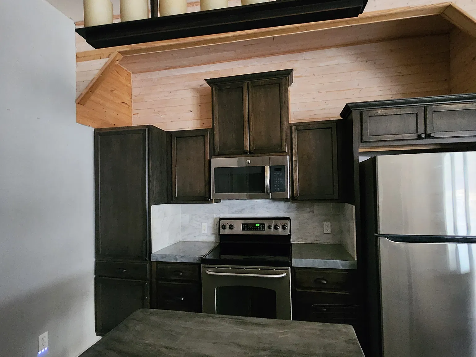 3 bed, 1783 sqft, $2,100 — Photo 4